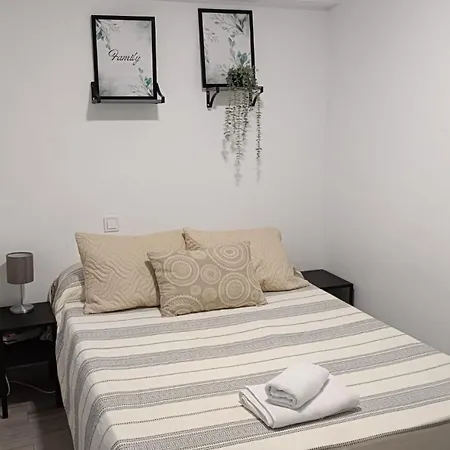 Casa La Parra, Con Dos En Segunda Linea, Opcion Barbacoa Y Patio Apartment *